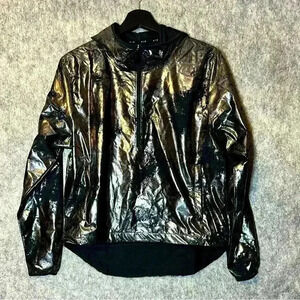 EUC Nike Air Women’s Foil Running Jacket - Small